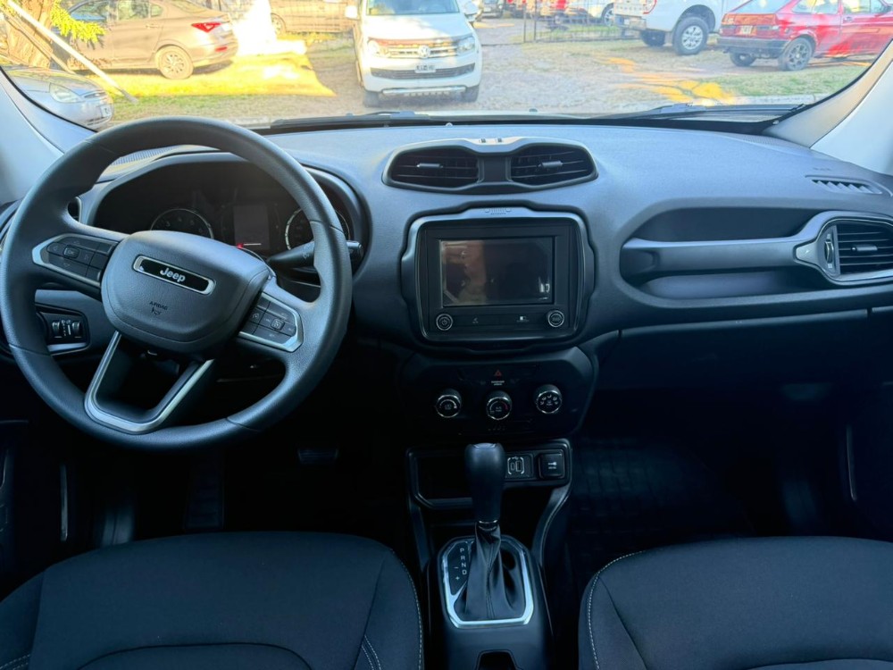 Jeep RENEGADE Sport 1.3 — foto 13